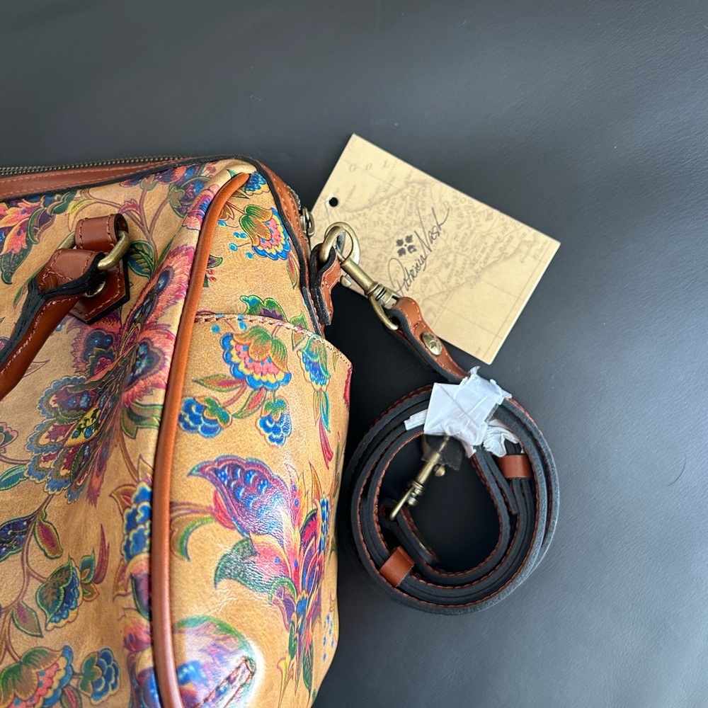 Patricia Nash French Tapestry bag NWT Skye Satchel - Picture 5 of 7